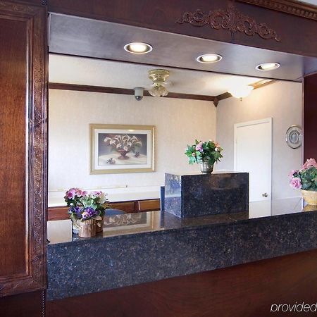 Americas Best Value Inn Searcy Interior foto